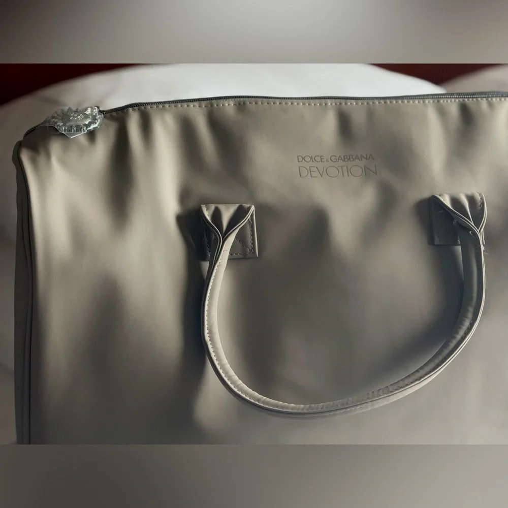 Royal Dolce & Gabbana Devotion English Gray Men's Large Duffle Bag in vegansuede